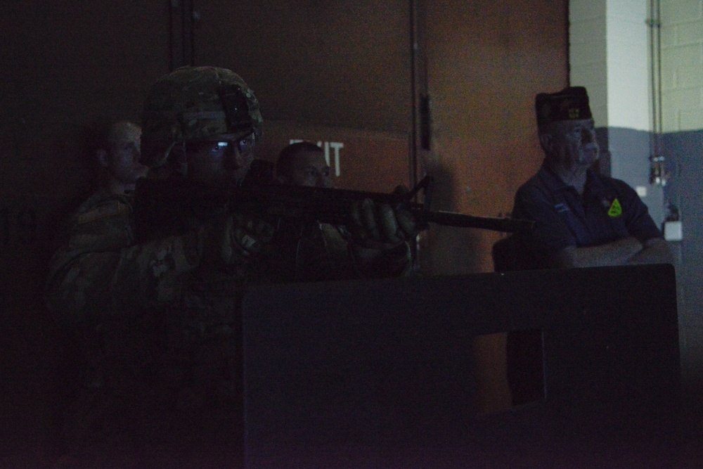 VFW Leaders visit Grafenwoehr's Gunfighter Gym