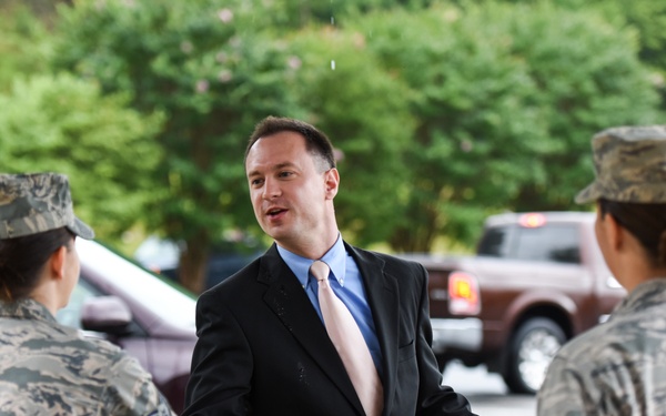 Joint Service Leadership, Community Leaders visit Smoky Mountain Medical