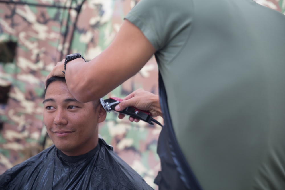 Field Haircuts Combat Logistics Battalion 5