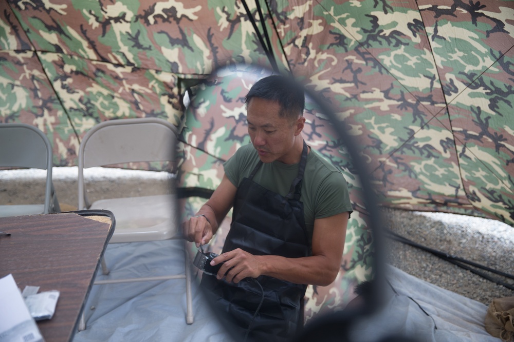 Field Haircuts Combat Logistics Battalion 5