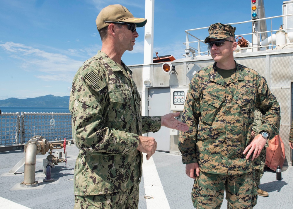 USNS Spearhead (T-EPF 1) Hosts SPMAGTF-SC 17 Commander for Tour during SPS 17