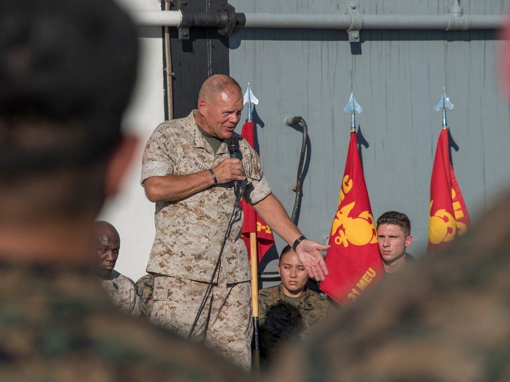 Commandant of the Marine Corps visits 31st MEU, BHR ESG in solidarity after MV-22 mishap