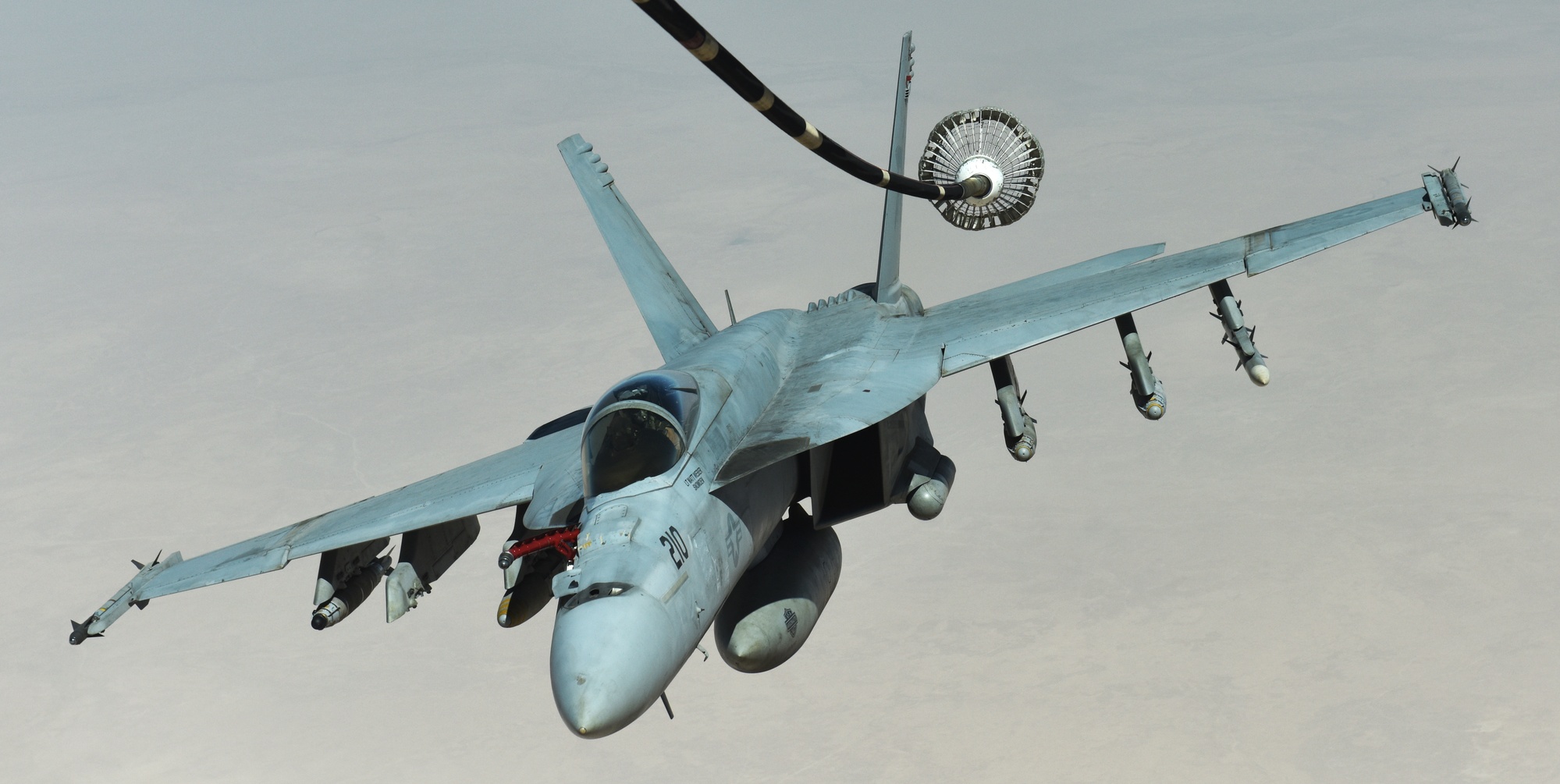 アメリカ軍 DVIDS - Images - 908 EARS refuels Navy F/A-18 Super Hornets, B-52