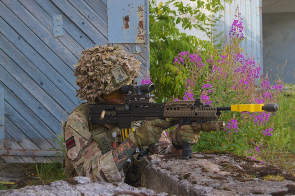 US forces assist British “Rifles” in Estonia