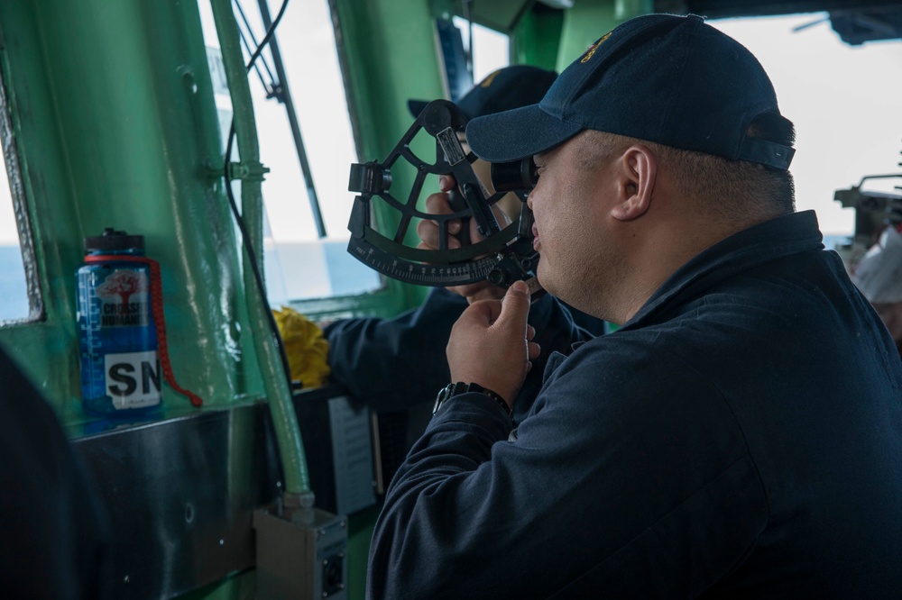 USS Bonhomme Richard (LHD 6) undergoes a replenishment-at-sea with USNS Rappahannock (T-AO 204)