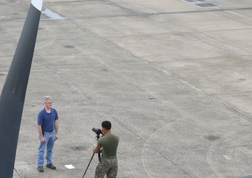 Marines with 22nd MEU Install Satellite Communication System