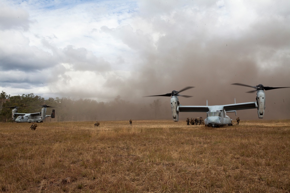 31st MEU Marines refine embassy reinforcement, mass casualty response fundamentals during AIT