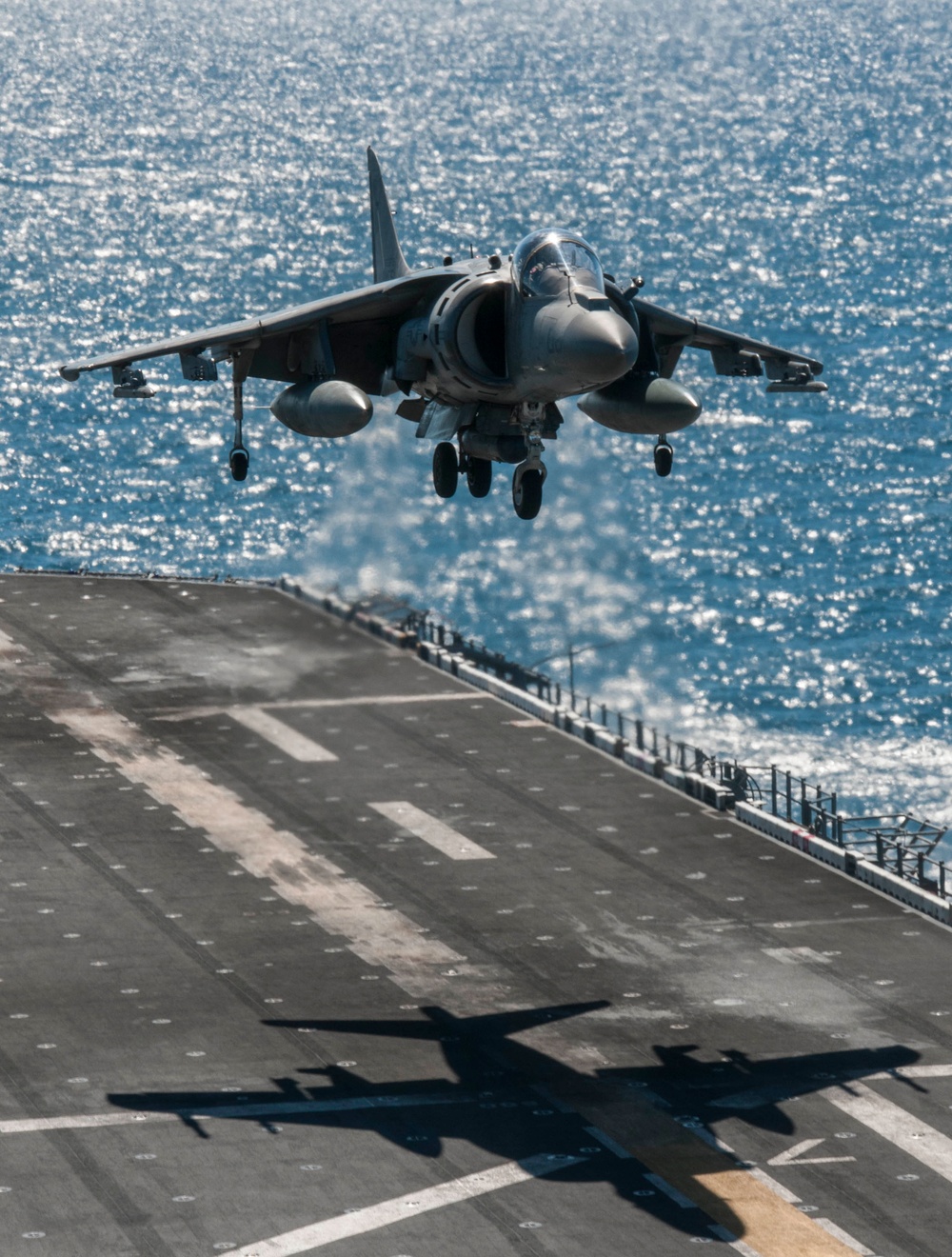 Air Defense Exercise aboard USS Bonhomme Richard (LHD 6)