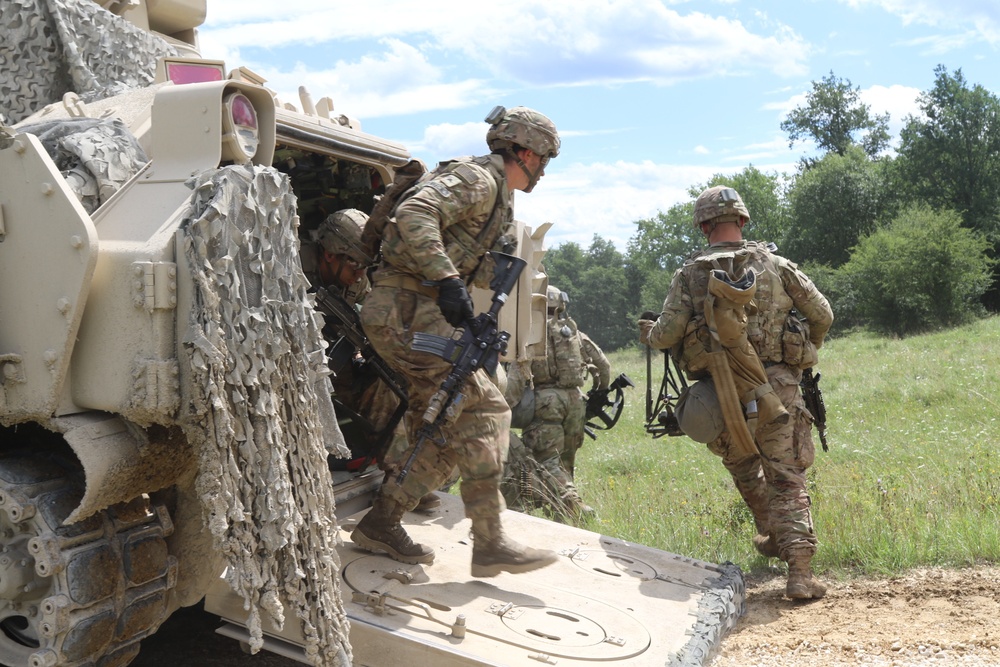 1-68 AR refines readiness during live-fire exercise