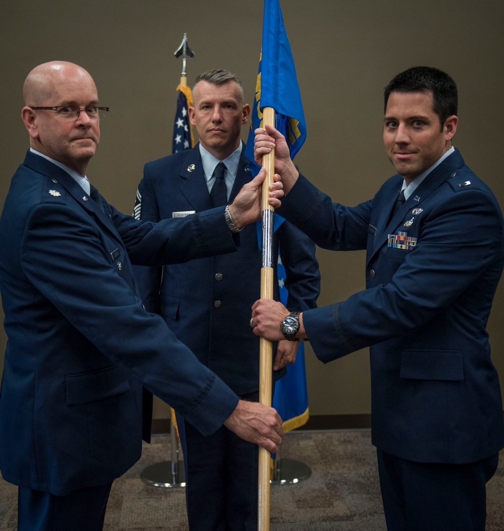 First command for first lieutenant