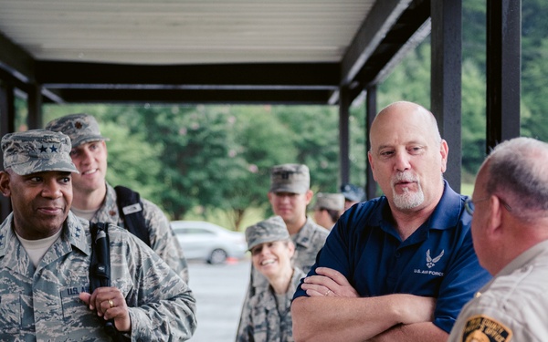 Smoky Mountain Medical IRT Welcomes Distinguished Visitors