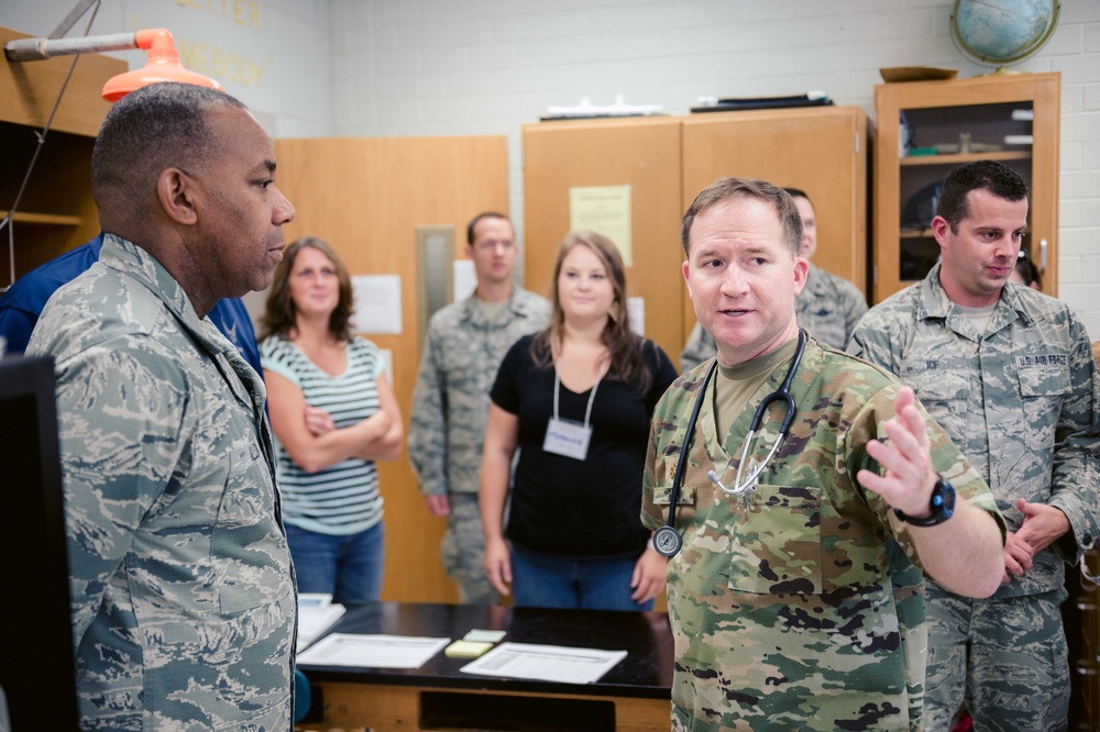 Smoky Mountain Medical IRT Welcomes Distinguished Visitors