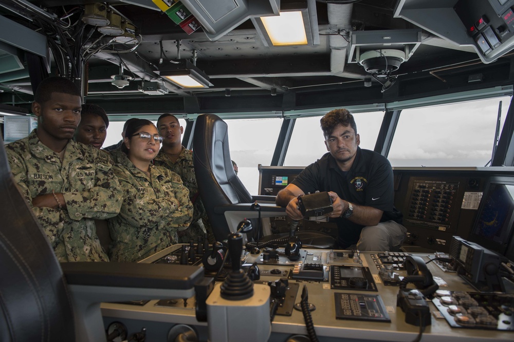 SPS 17 Sailors Tour the Bridge of USNS Spearhead (T-EPF 1)