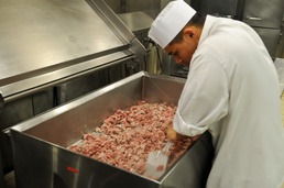 JBLM DFAC moves on to next level in Army wide culinary competition