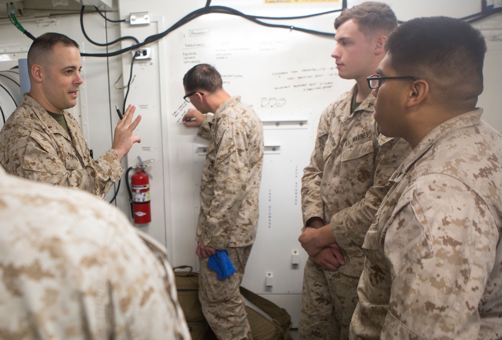 Combat Camera Marines discuss LSE-17 Planning