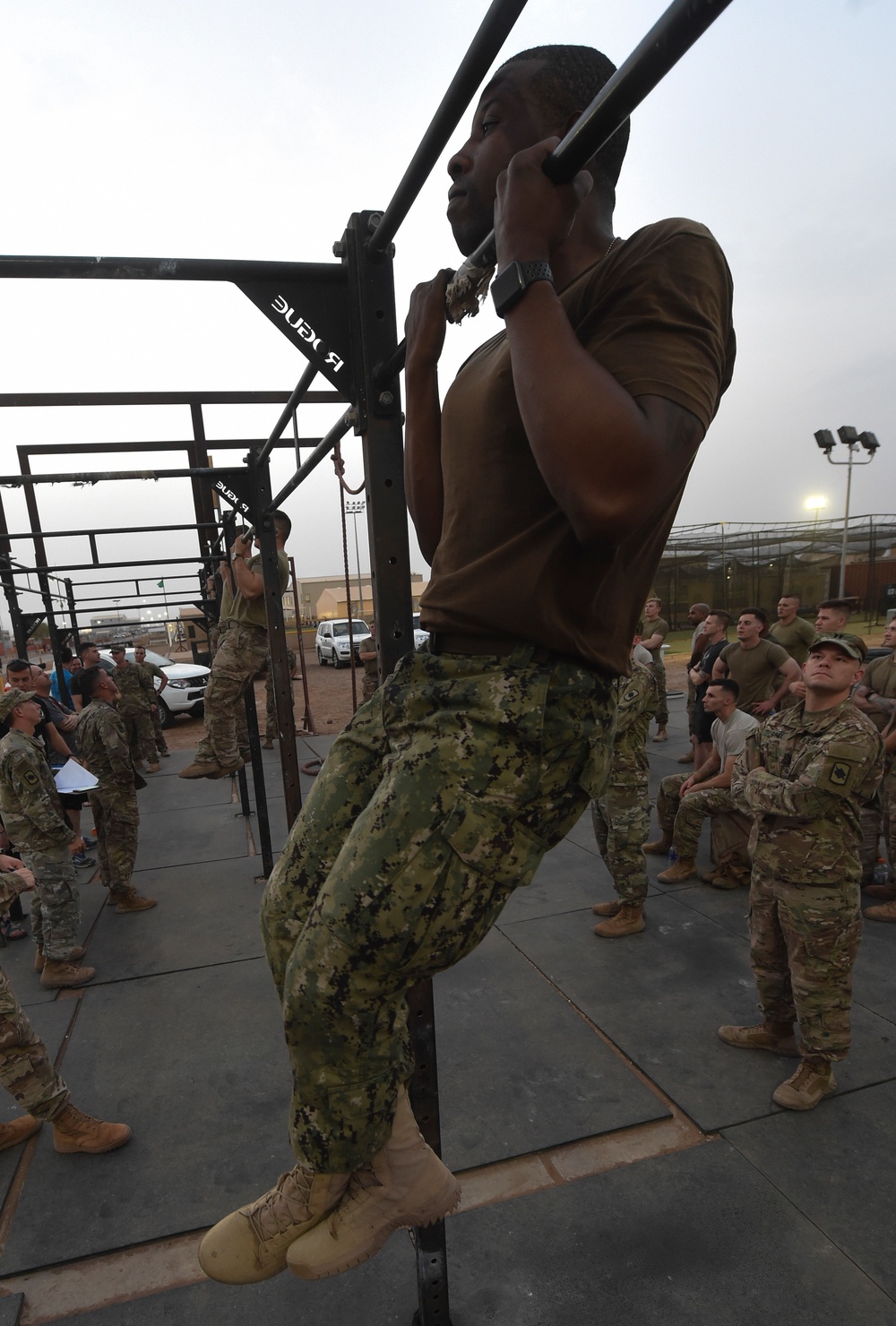 Service members prepare for French Desert Commando Course