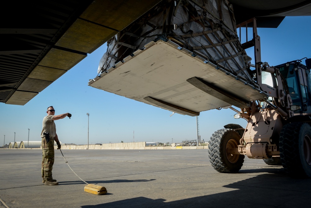 C-17 supplies OIR mission in Iraq