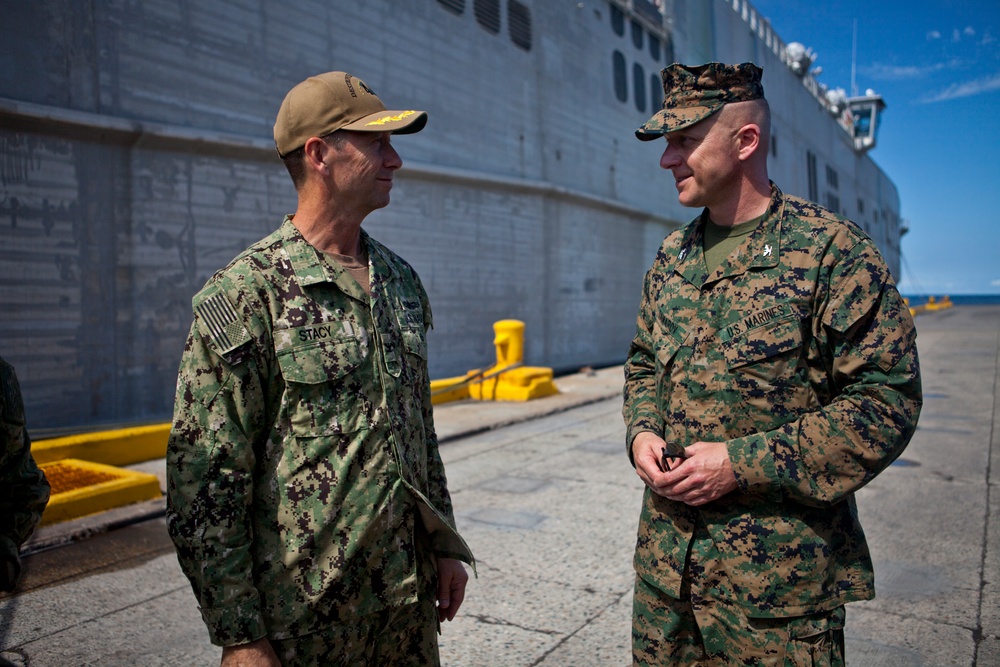 SPMAGTF-SC commanding officer visits Trujillo