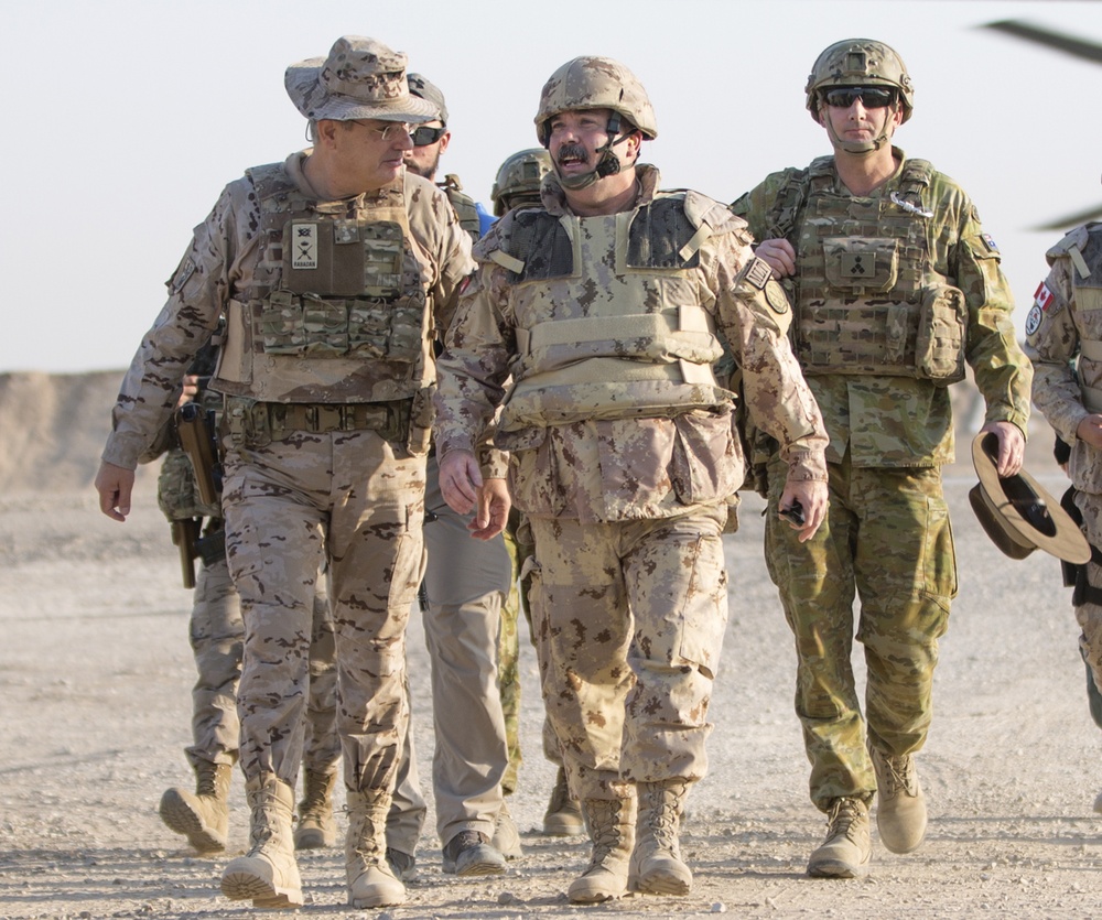 Brig. Gen. Hoskin and Brig. Gen. Whelan visit the Besmaya Range Complex