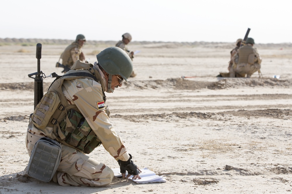 Brig. Gen. Hoskin and Brig. Gen. Whelan visit the Besmaya Range Complex