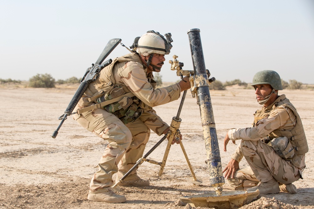 Brig. Gen. Hoskin and Brig. Gen. Whelan visit the Besmaya Range Complex