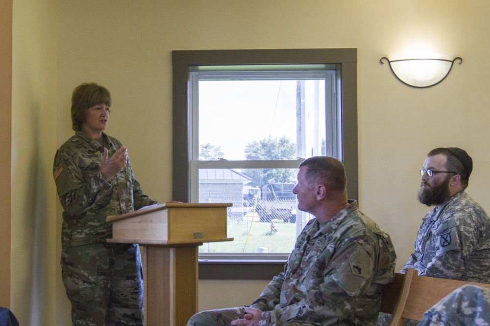 Soldier Speaks of Diversity and Inclusion in the Military