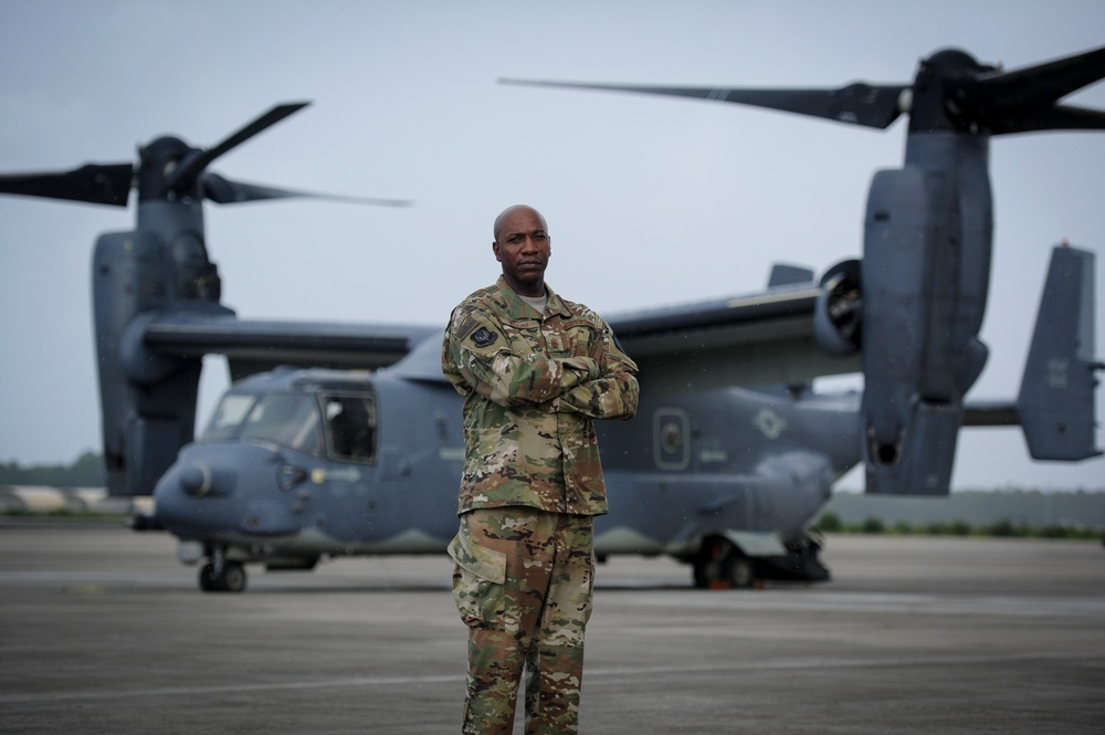 CMSAF Kaleth O. Wright visits Hurlburt Field