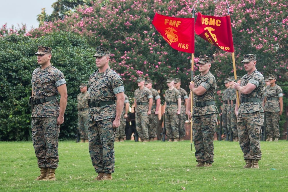 CMC Attends MARFORCOM Change of Command Ceremony