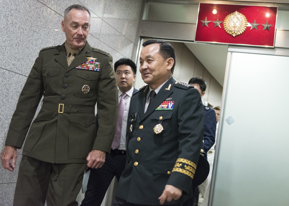 CJCS meets with USFK Commander and ROK CJCS