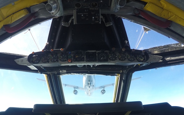 B-52 Inflight Refueling