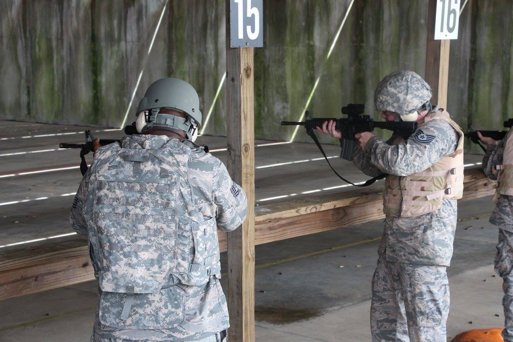 Gulfport’s 255th Air Control Squadron Takes Aim with the M-4