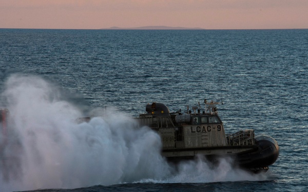 LCACs Disembark From BHR Duriing CERTEX