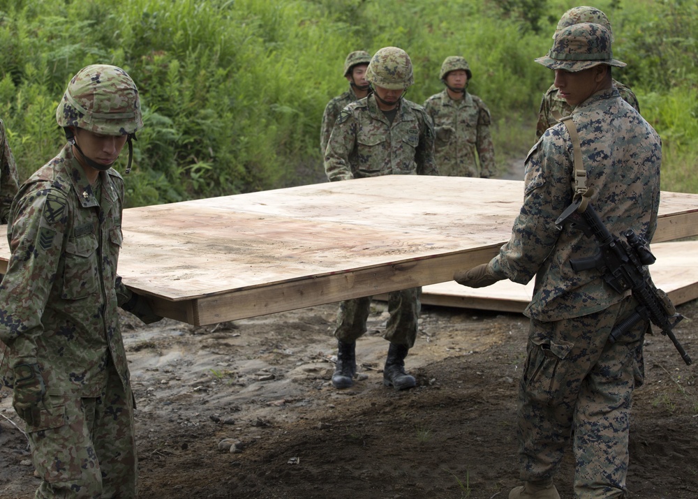 U.S. Marines integrate with Japanese Ground-Self Defense Force on demolition range during Northern Viper