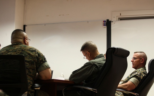 II Marine Expeditionary Force Commanding General Visits SPMAGTF-CR-AF