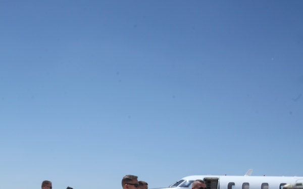 II Marine Expeditionary Force Commanding General Visits SPMAGTF-CR-AF