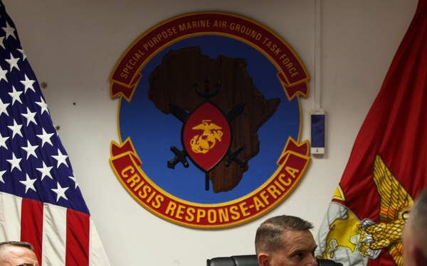 II Marine Expeditionary Force Commanding General Visits SPMAGTF-CR-AF