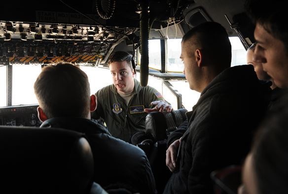 Air Force trainees get up close with C-130
