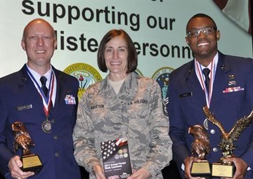 Peterson enlisted reservists honored by local community