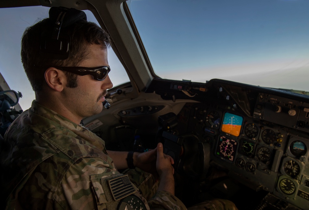 KC-10 refuels U.S, coalition aircraft