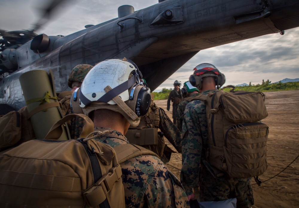MWSS-172 fuels the fight during Northern Viper 17
