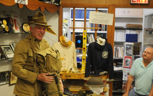 88th RSC Historian Conducts World War I Presentation for Local Community