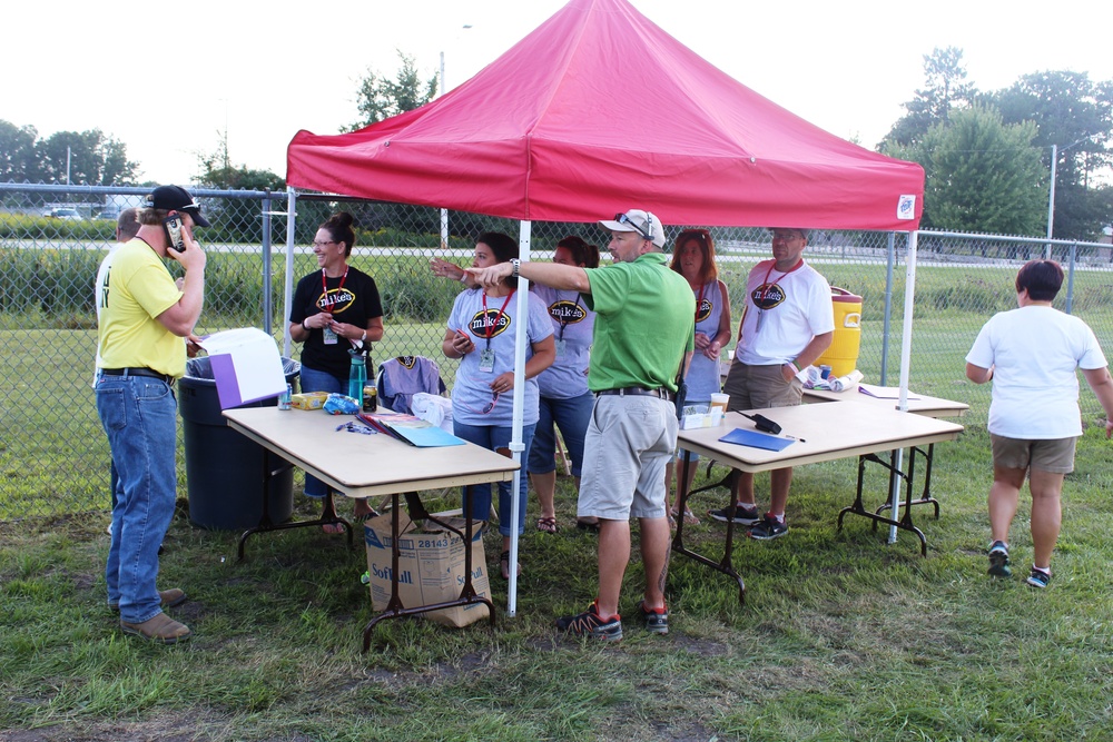 Volunteers support concert at Fort McCoy