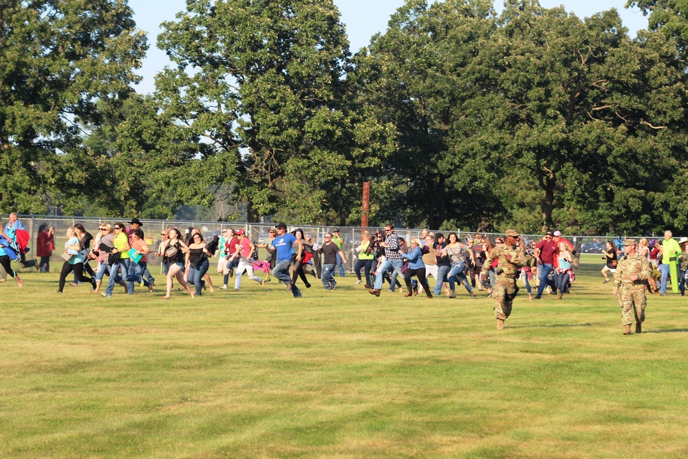 Thousands attend 2017 concert at Fort McCoy