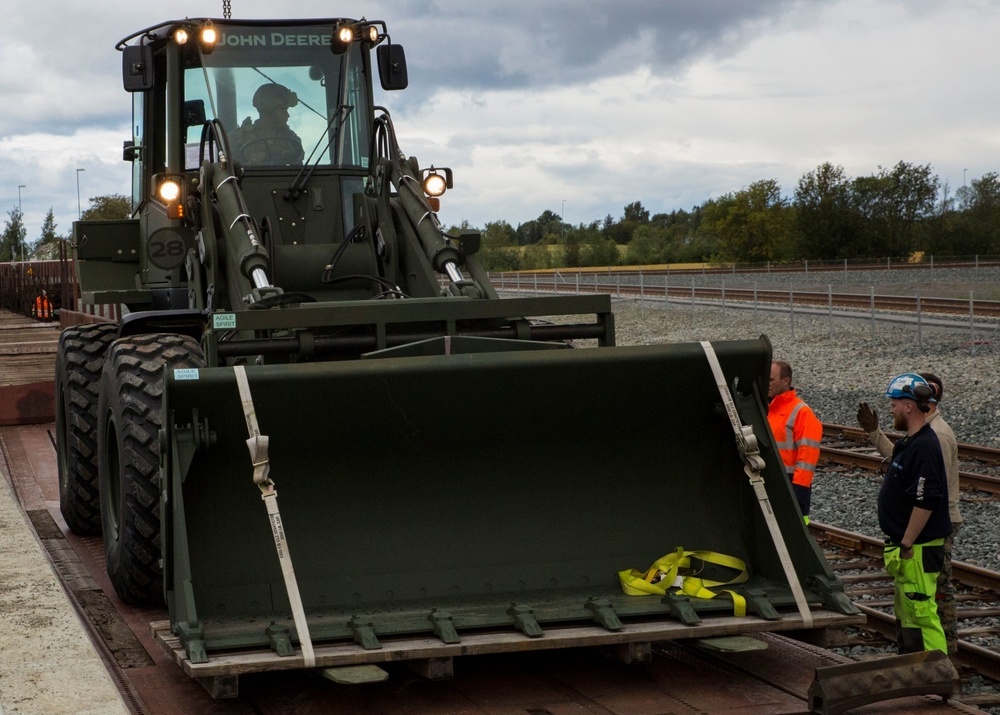 Marine Rotational Force Europe prepares equipment for Exercise Agile Spirit