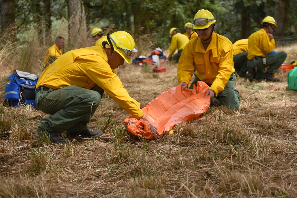 Training prepares Oregon Guardsmen for fighting fires