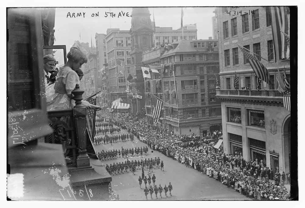 New York City parade says goodbye to National Guard