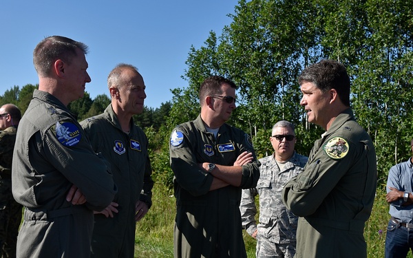 A-10 Warthog Practices Improvised Landings in Estonia