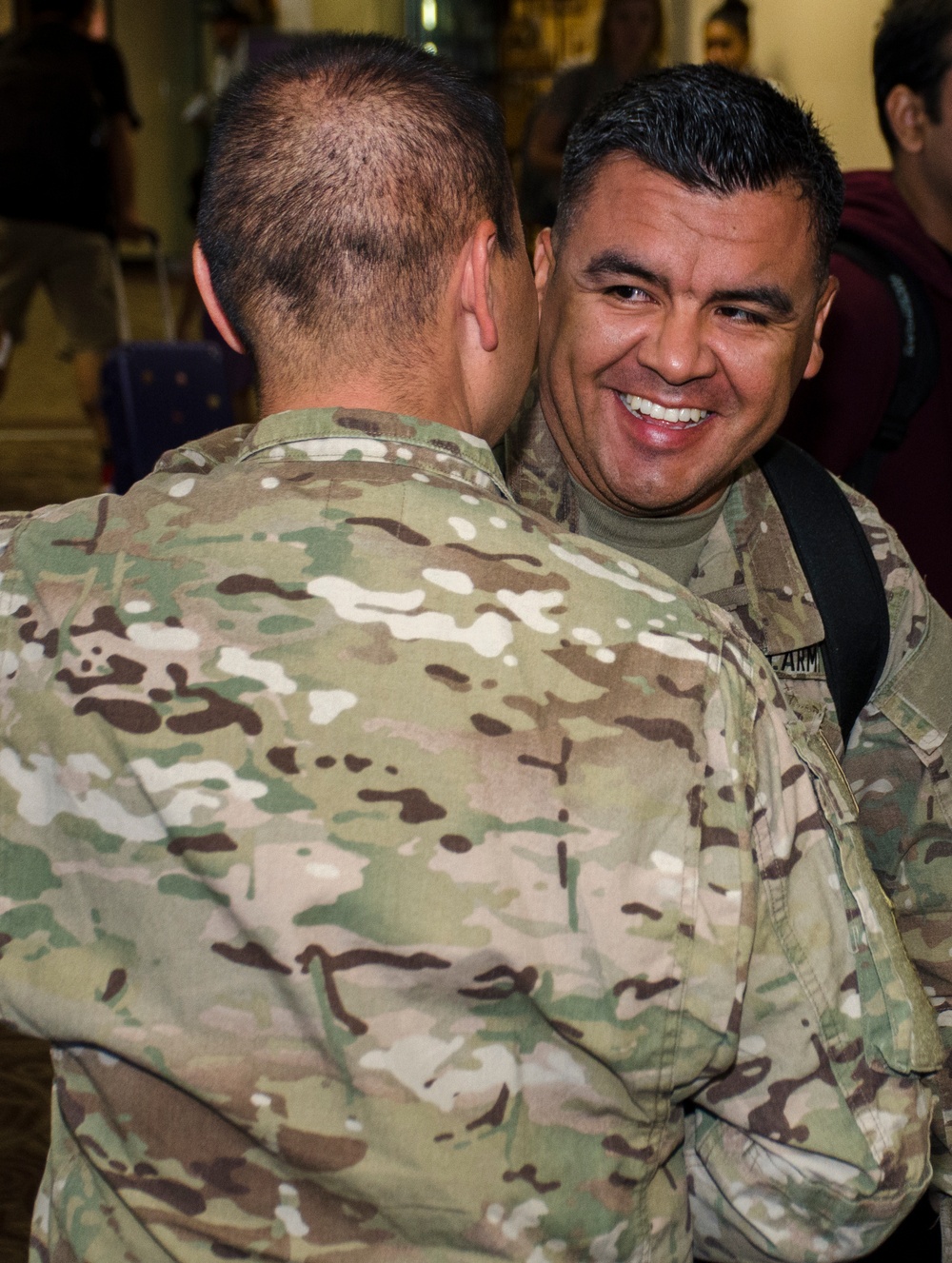 AZ Guardsmen return from Middle East Deployment