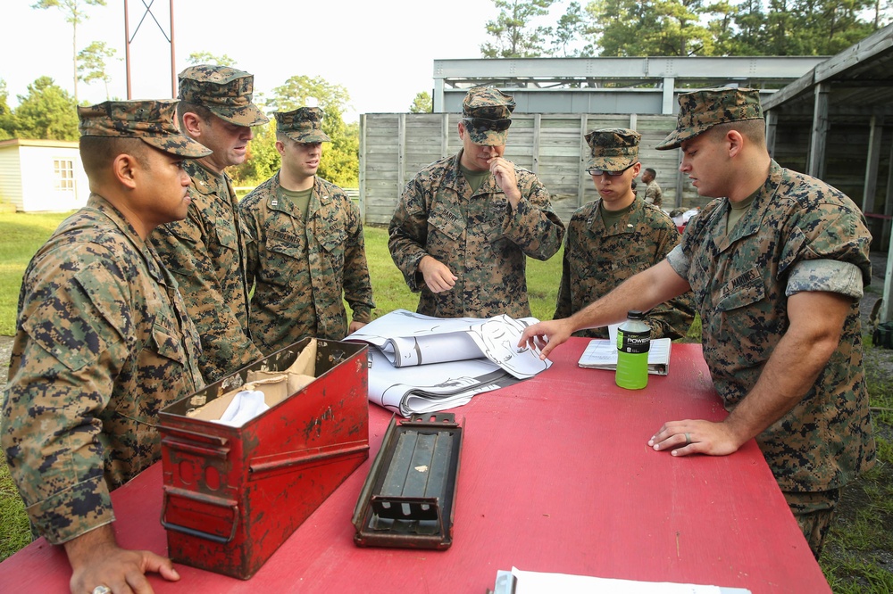 2nd Dental Battalion qualifies with the M9