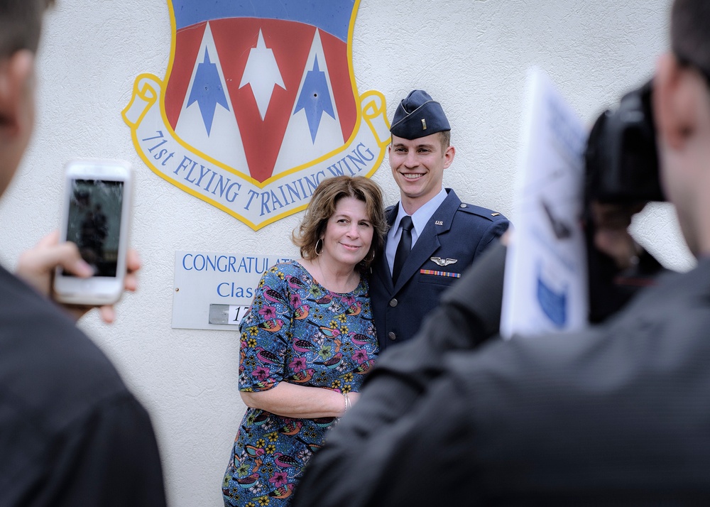 SUPT Class 17-13 Graduates at Vance